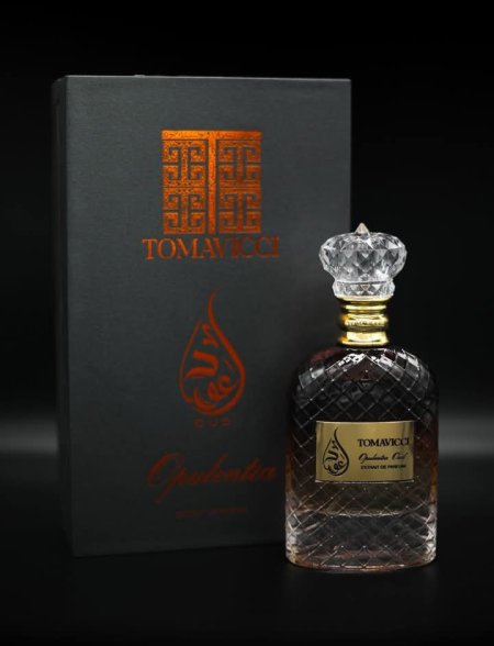 Opulentia Oud Tomavicci للجنسين