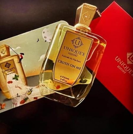 Crush On Me Unique'e Luxury