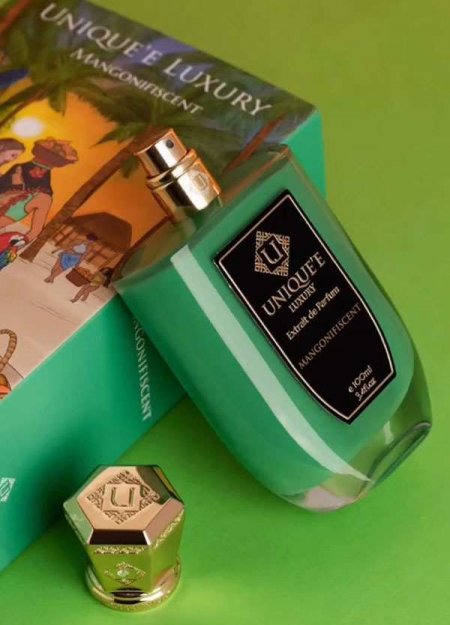 Mangonifiscent Unique'e Luxury